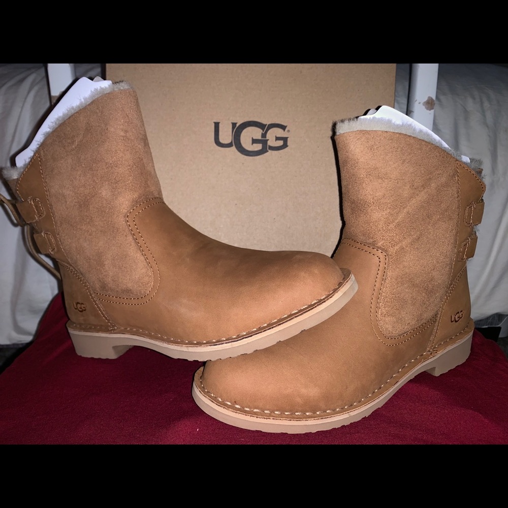 Ugg Nayiah 8.5 Boots